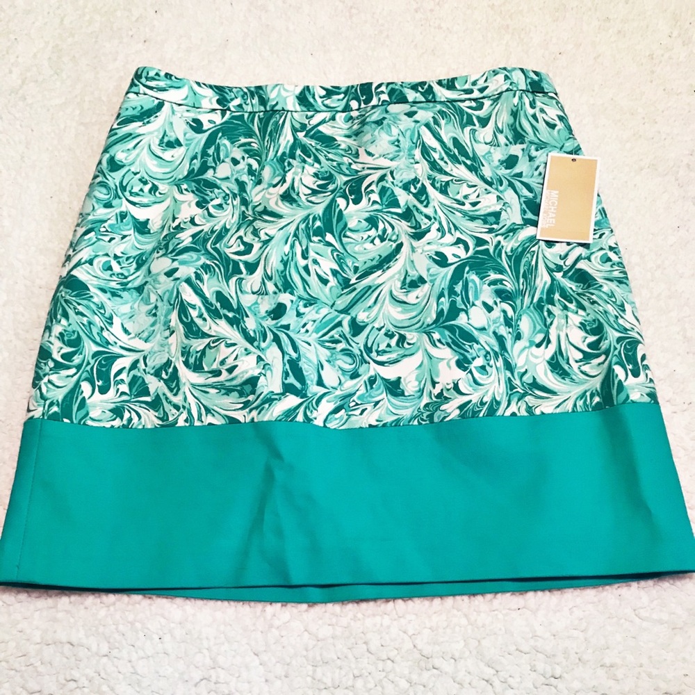Michael Kors green & white floral skirt size 4 - Picture 3 of 4